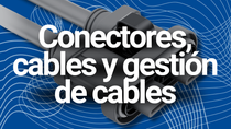 Electromovilidad: Conector de alta tensión gris sobre fondo azul Electromovilidad: Conector de alta tensión gris sobre fondo azul