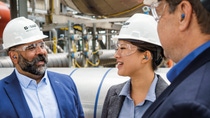 A key lever on our path to Net Zero is the gradual conversion to energy from renewable sources. As part of our make & buy approach, BASF is building and expanding its own renewable power assets worldwide, and we are entering into long-term supply agreements. As part of the renewable energy procurement team Rebecca Kuo, Javier Cuellar (left) and Christopher Dorow (right), help to expand BASF’s green power supply in North America – for example with power purchase agreements for solar energy totaling almost 300 megawatts in 2022. One of the recipients will be BASF’s Verbund site in Freeport, Texas.