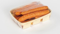BASF and Fabbri Group have developed a sustainable solution for cling film used in fresh-food packaging: Based on BASF’s certified compostable ecovio®, Fabbri Group produces the highly transparent stretch film Nature Fresh. Meat, seafood as well as fruit and vegetables can be wrapped manually or with automatic packaging equipment. It is the first certified compostable cling film that combines optimal breathability for an extended shelf life of fresh food with high transparency and excellent mechanical properties for automatic packaging. Nature Fresh is food-contact approved according to US and European standards. BASF and Fabbri Group have developed a sustainable solution for cling film used in fresh-food packaging: Based on BASF’s certified compostable ecovio®, Fabbri Group produces the highly transparent stretch film Nature Fresh. Meat, seafood as well as fruit and vegetables can be wrapped manually or with automatic packaging equipment. It is the first certified compostable cling film that combines optimal breathability for an extended shelf life of fresh food with high transparency and excellent mechanical properties for automatic packaging. Nature Fresh is food-contact approved according to US and European standards.