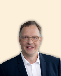 Image of Ulf Zillig, Mercedes, for BASF at K2025 Image of Ulf Zillig, Mercedes, for BASF at K2025