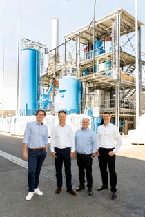 From left: Daniel Odenthal, COO ARCUS; Christoph Gahn, Vice President Chemical Recycling Business & Technologies BASF; Markus Klatte, CFO ARCUS; Stefan Strege, ChemCycling Projects Europe BASF.  Photo: BASF 2022 From left: Daniel Odenthal, COO ARCUS; Christoph Gahn, Vice President Chemical Recycling Business & Technologies BASF; Markus Klatte, CFO ARCUS; Stefan Strege, ChemCycling Projects Europe BASF.  Photo: BASF 2022